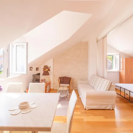 Vicko فيلة سومارتين